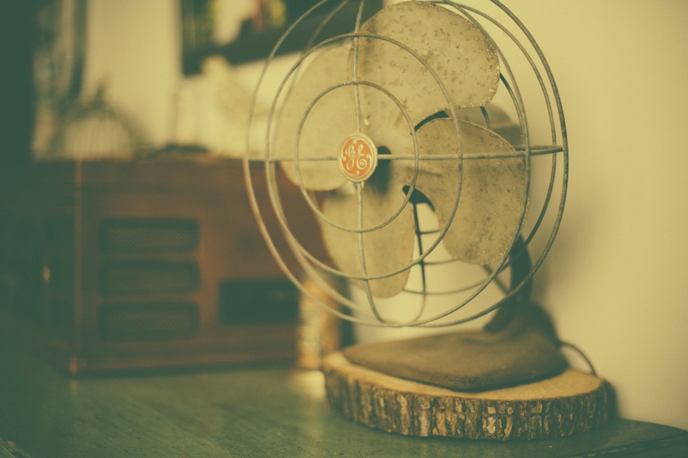Old Vintage Wire Fan GE Rustic 2