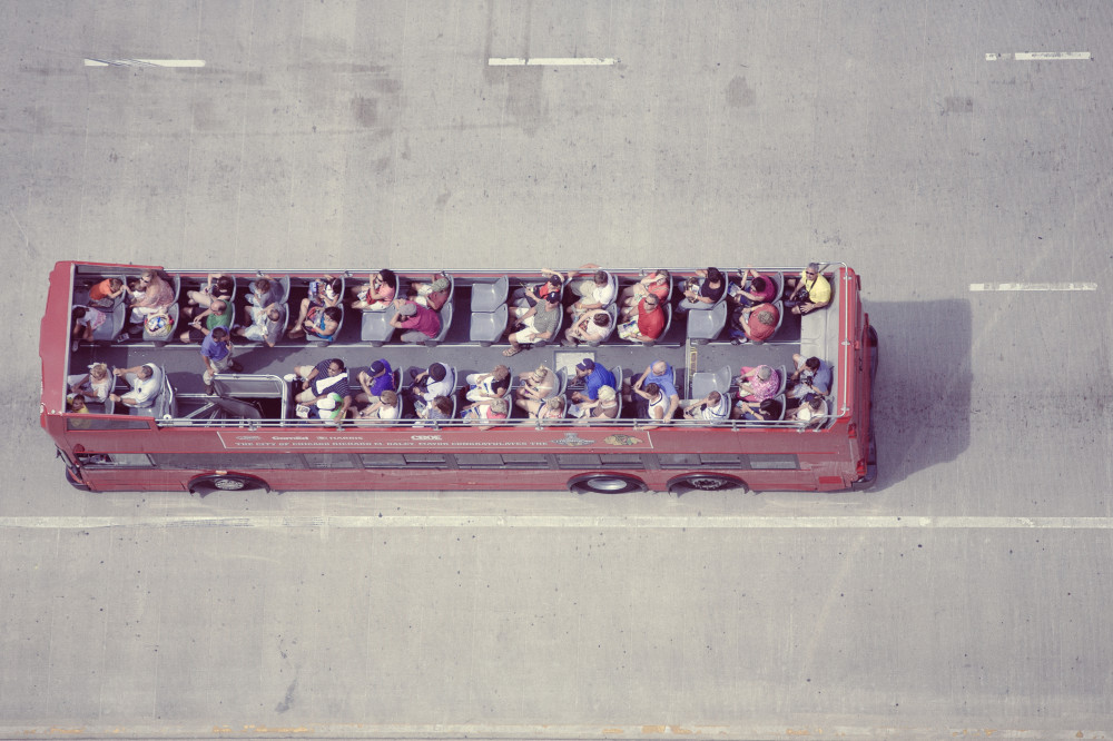 Public Domain Images – Red Tour Bus Chicago Tourists