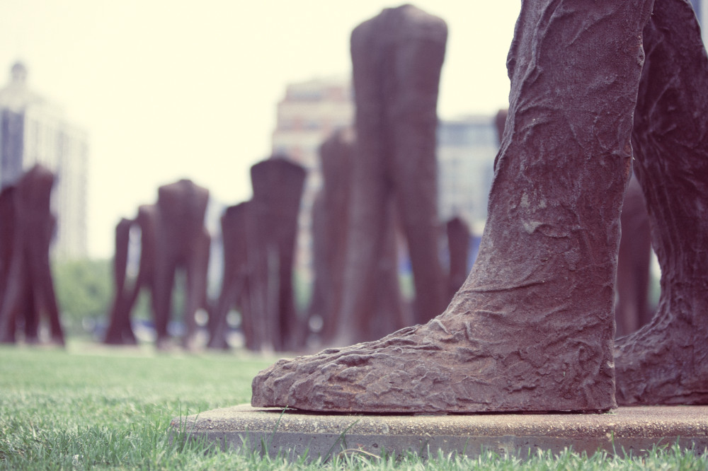 Public Domain Images � Agora Big Foot Iron Sculpture Brown Grass Statue Grant Park Chicago Artist Magdalena Abakanowicz